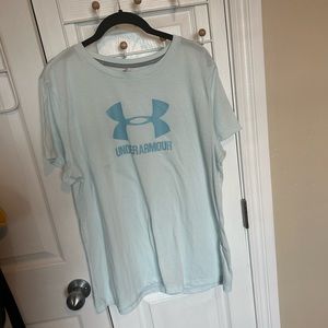 Under Armour women’s workout t shirt
